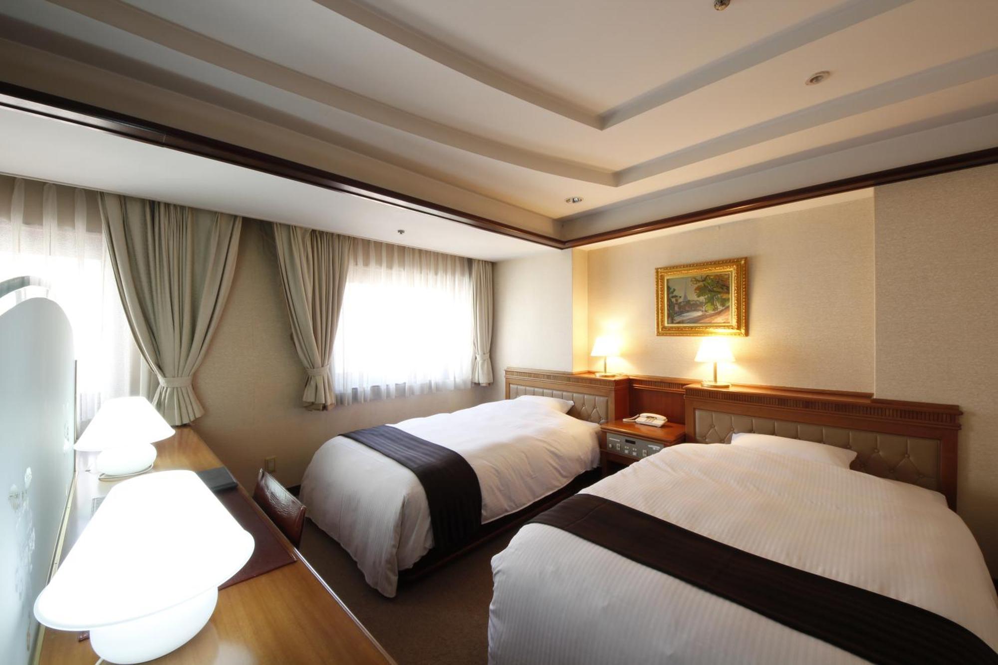 Hotel Hiroshima Garden Palace Eksteriør billede